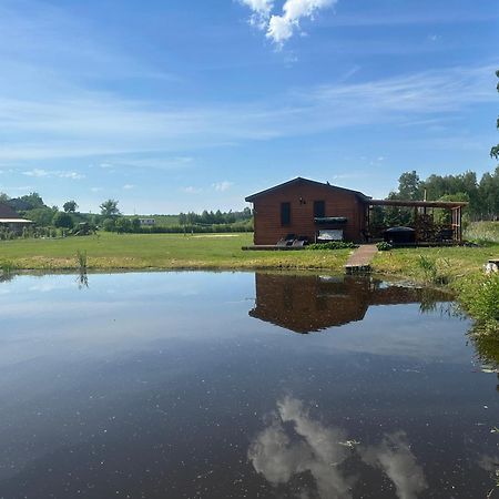 Hotel Kundzini Bīriņi Exteriér fotografie
