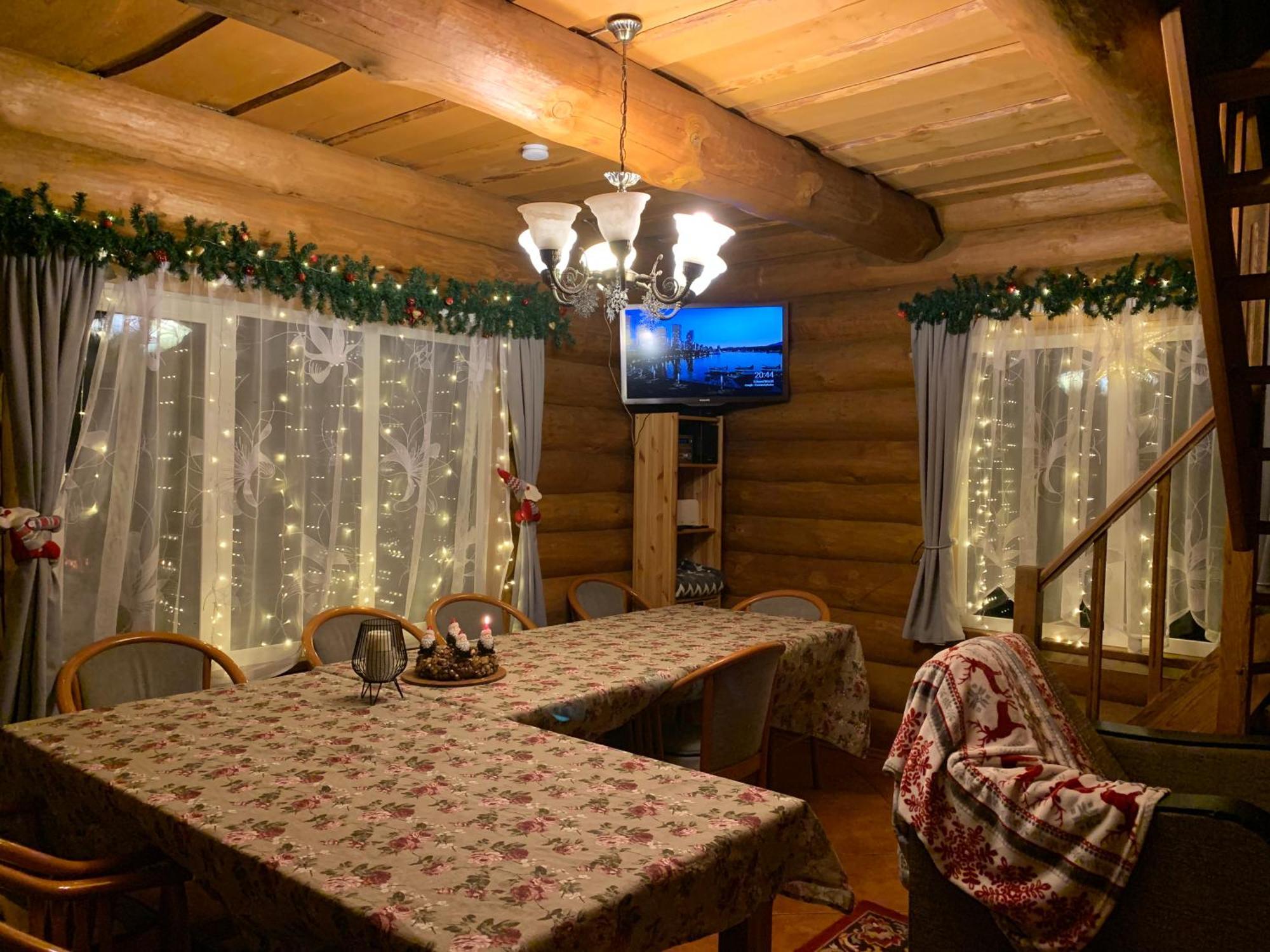 Hotel Kundzini Bīriņi Exteriér fotografie