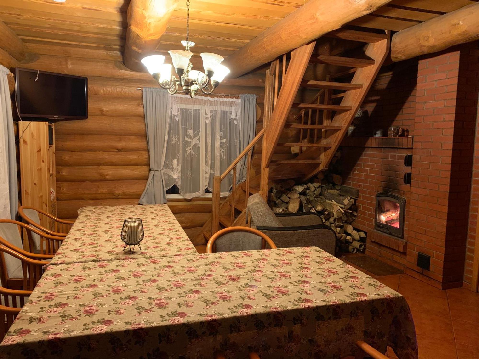 Hotel Kundzini Bīriņi Exteriér fotografie