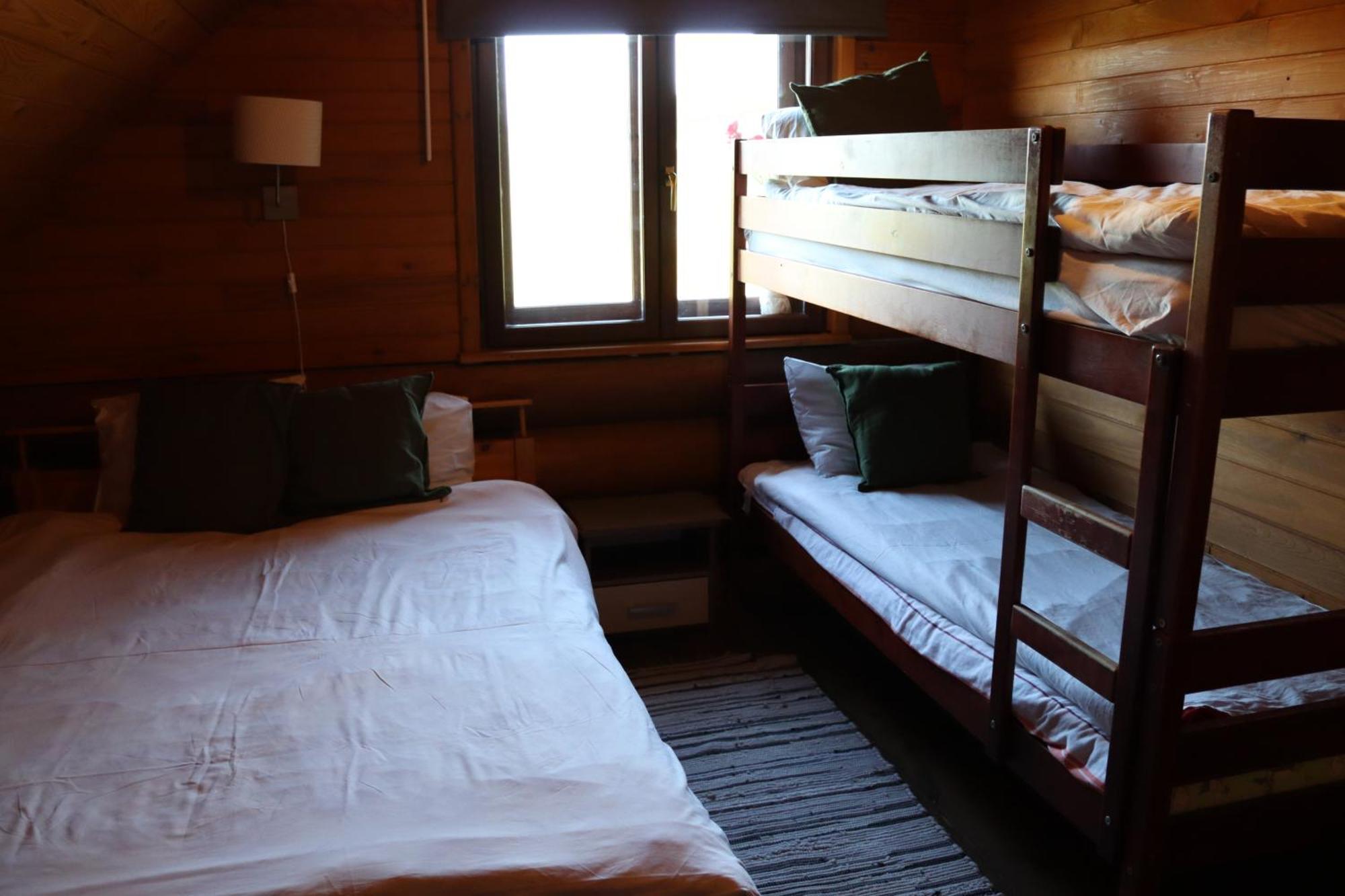 Hotel Kundzini Bīriņi Exteriér fotografie